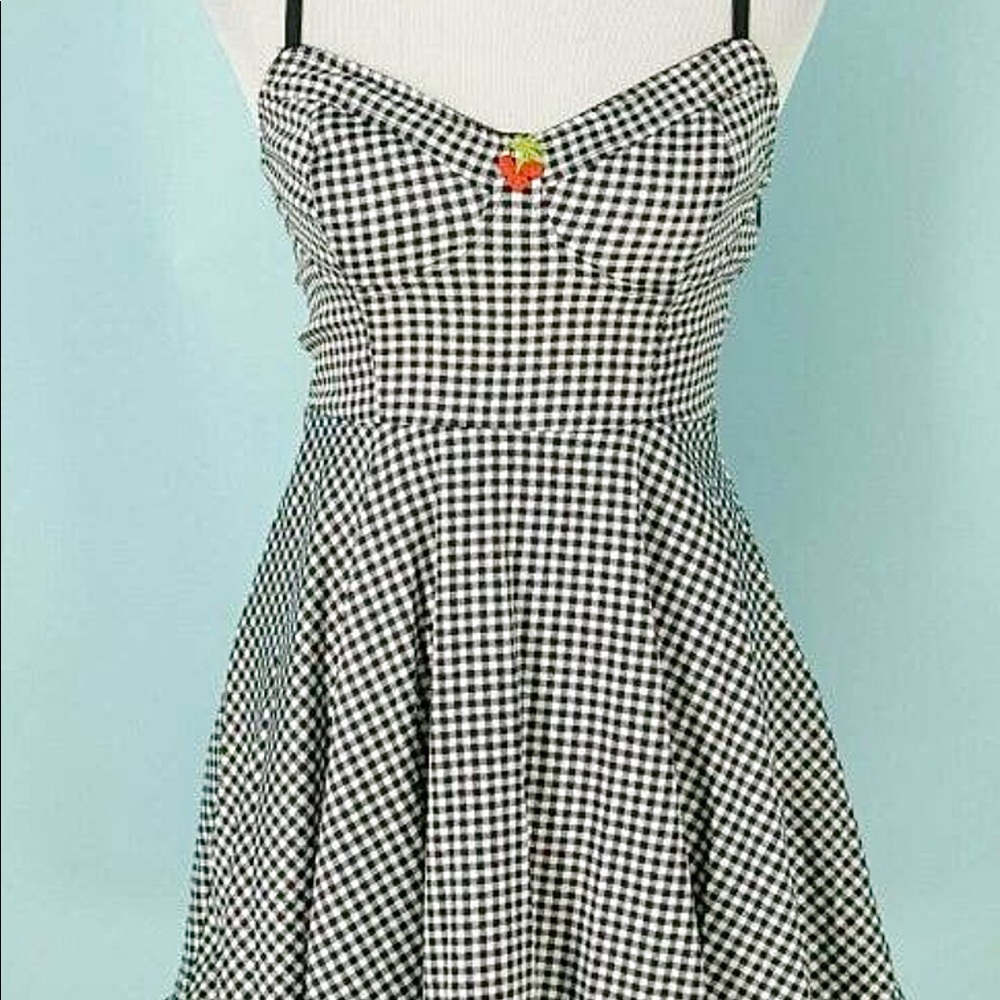 Urban Outfitters Romper Mini (M)